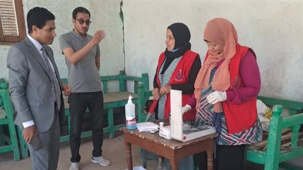 وكيل الصحة: انتشار الفرق الطبية تزامنًا مع احتفالات عيد القيامة بالأقصر وكيل الصحة: انتشار الفرق الطبية تزامنًا مع احتفالات عيد القيامة بالأقصر