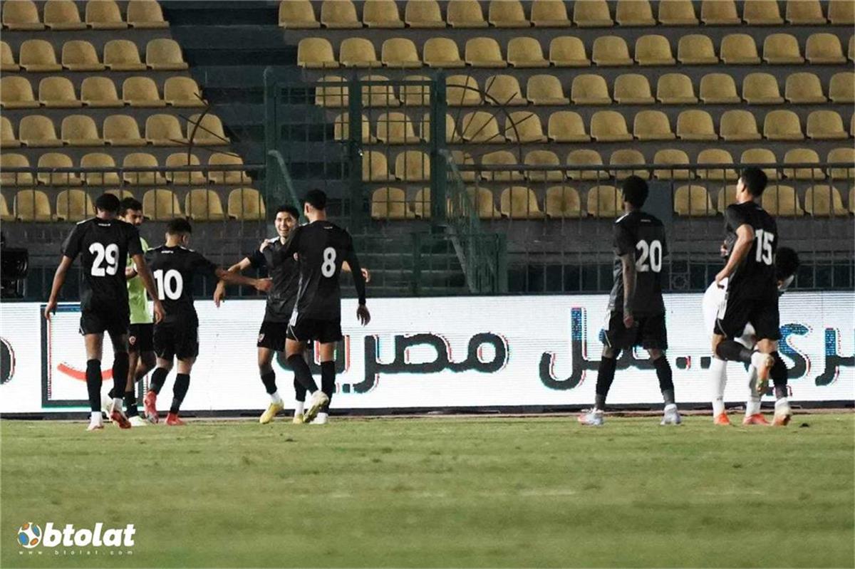 وكيل لاعب بتروجيت: تلقينا عروضًا من الأهلي والزمالك وبيراميدز وكيل لاعب بتروجيت: تلقينا عروضًا من الأهلي والزمالك وبيراميدز