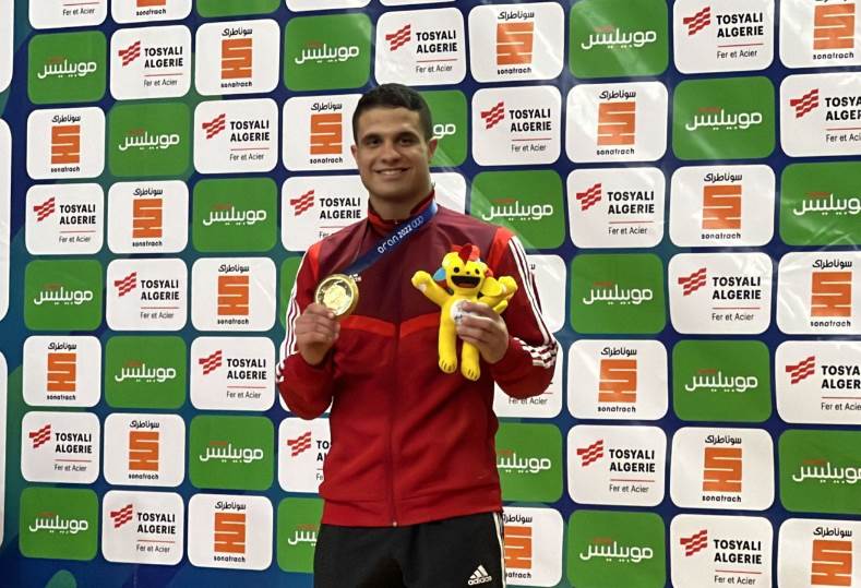 يوسف بدوي ينتزع ذهبية الدوري العالمي للكاراتيه يوسف بدوي ينتزع ذهبية الدوري العالمي للكاراتيه