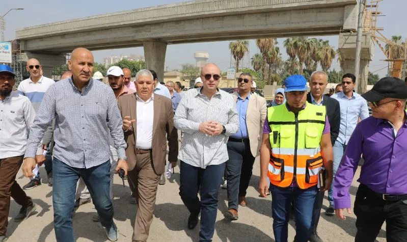 محافظ بني سويف يوجّه بسرعة الانتهاء من أعمال نقل خط الغاز لتسريع وتيرة العمل بمشروع كوبري الشاملة أعلى مزلقان عزمي محافظ بني سويف يوجّه بسرعة الانتهاء من أعمال نقل خط الغاز لتسريع وتيرة العمل بمشروع كوبري الشاملة أعلى مزلقان عزمي