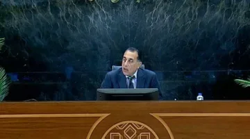 مدبولي عن شكاوى البنزين المغشوش: أمرت وزير البترول بإجراء تحقيق.. وملتزمون بالشفافية
