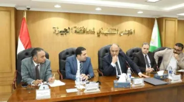 وزيرة التنمية المحلية: زيارة ميدانية للأمانة الفنية للجنة العليا لتراخيص المحال العامة لمتابعة سير المنظومة بالجيزة