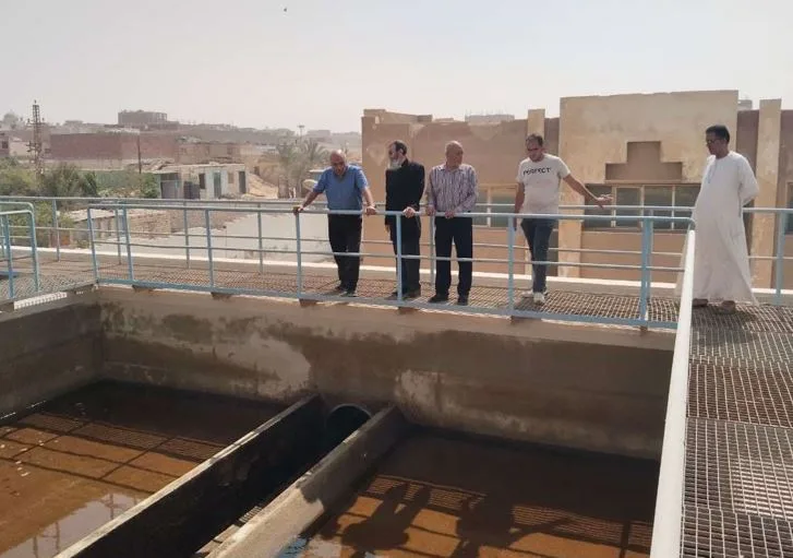 رئيس شركة مياه البحر الأحمر يتفقد فرع الكريمات.. ويؤكد تأمين وصول المياه للمواطنين رئيس شركة مياه البحر الأحمر يتفقد فرع الكريمات.. ويؤكد تأمين وصول المياه للمواطنين