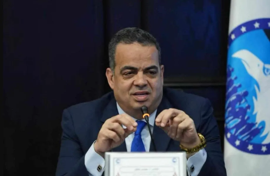 النائب عصام هلال: خطاب الرئيس السيسي في قمة بغداد تضمن رسائل هامة تؤكد على أهمية توحيد الجهود.