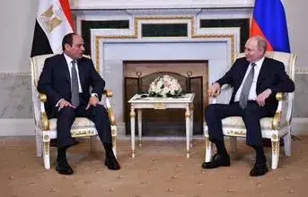 السيسي وبوتين يتفقان على زيادة أعداد السائحين الروس القادمين إلى مصر السيسي وبوتين يتفقان على زيادة أعداد السائحين الروس القادمين إلى مصر
