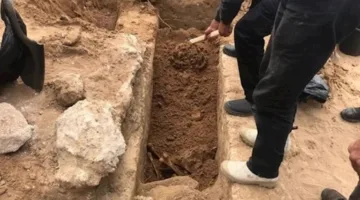 فتح القبور وانتشال 3 جثث، منها جثة شيخ القرية في الدقهلية.. ما هي التفاصيل؟