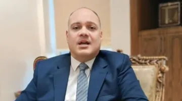 الخارجية تطمئن على سلامة البحارة المصريين العالقين قرب السواحل الإماراتية: نتابع حل الأزمة مع المالك