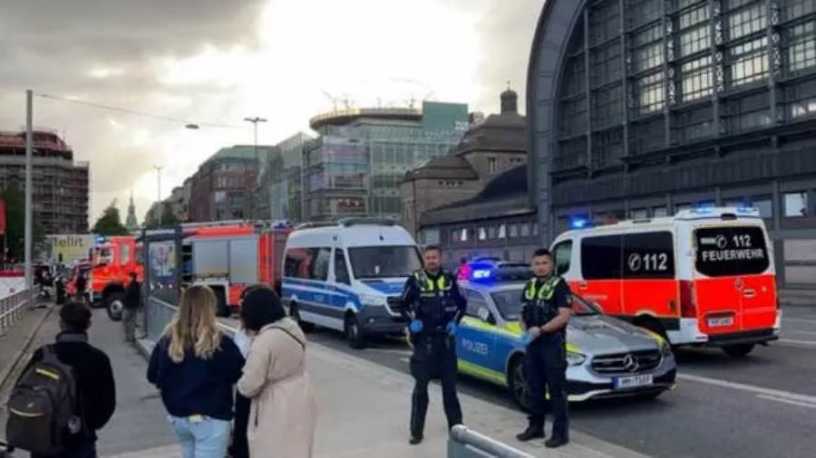 12 شخصاً مصاباً نتيجة حادث طعن في ألمانيا.