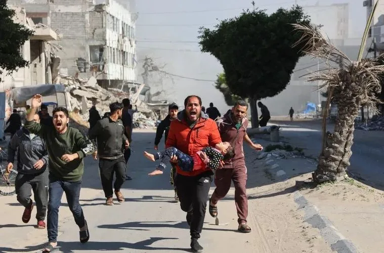 13 شهيداً فلسطينياً نتيجة الاحتلال في شمال وجنوب قطاع غزة 13 شهيداً فلسطينياً نتيجة الاحتلال في شمال وجنوب قطاع غزة