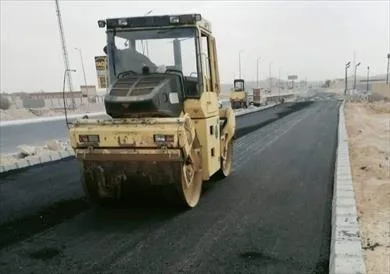 استمرار مشاريع الرصف في كفر الدوار بعد الانتهاء من أعمال الصرف الصحي