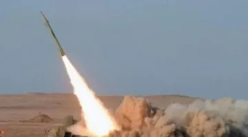الحوثيون يستهدفون مطار بن جوريون الإسرائيلي بصاروخ باليستي