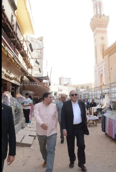 محافظ الغربية يزور مشروع تطوير مسجد السيد البدوي ومحيطه في طنطا