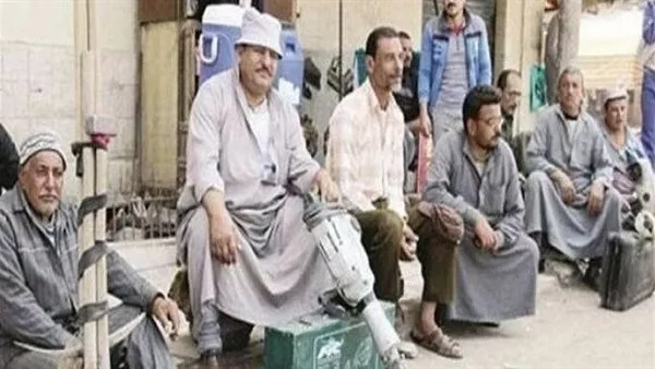 1500 جنيه.. طريقة الاستعلام عن منحة العمالة غير المنتظمة 1500 جنيه.. طريقة الاستعلام عن منحة العمالة غير المنتظمة