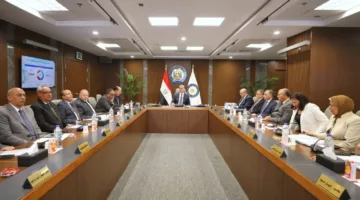 15.5 مليار جنيه تعاقدات جديدة لـ«صان مصر» بزيادة 41%.. ووزير البترول يشيد بالتوسع الخارجي والالتزام بالسلامة