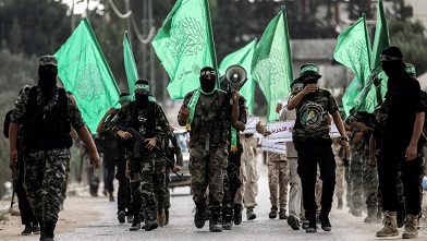 حماس تطالب السلطة الفلسطينية بالإفراج الفوري عن جميع المقاومين والمعتقلين السياسيين.