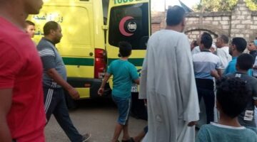 مصرع شخص في حادث تصادم سيارة نقل بدراجة نارية بكرداسة