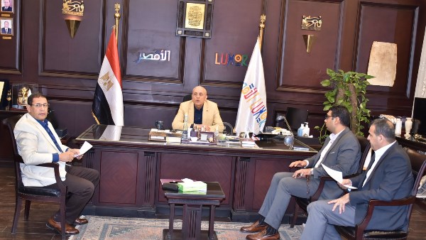 محافظ الأقصر يعزز إجراءات التقنين ويسرّع وتيرة التصالح لمواكبة التحديات | صور محافظ الأقصر يعزز إجراءات التقنين ويسرّع وتيرة التصالح لمواكبة التحديات | صور
