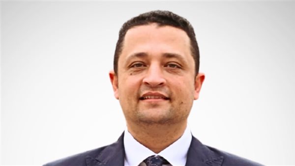 الدكتور أحمد الشافعي مديرًا عامًا لأندية الزهور الدكتور أحمد الشافعي مديرًا عامًا لأندية الزهور