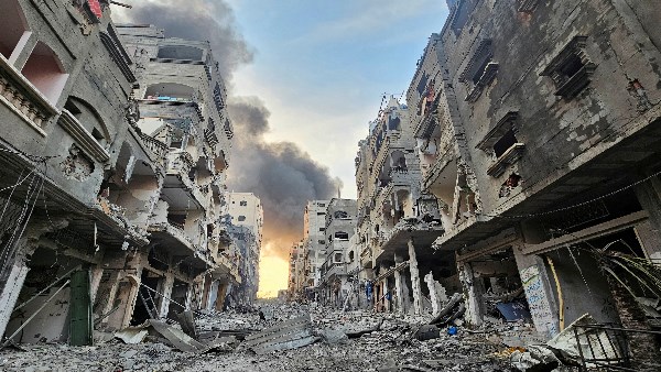 26 شهيدا في غارات الاحتلال على قطاع غزة منذ فجر اليوم 26 شهيدا في غارات الاحتلال على قطاع غزة منذ فجر اليوم