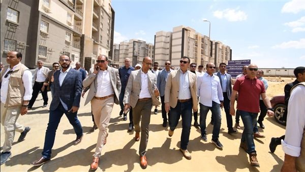 «الشربيني» يتفقد مشروع «سكن مصر» بأرض المعارض بالقاهرة الجديدة ويوجه بتسليم الوحدات في موعدها «الشربيني» يتفقد مشروع «سكن مصر» بأرض المعارض بالقاهرة الجديدة ويوجه بتسليم الوحدات في موعدها