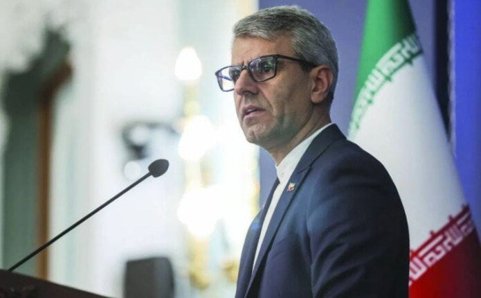 إيران تندد بالعقوبات الأمريكية وتتهمها بالتعدي على سيادة الدول إيران تندد بالعقوبات الأمريكية وتتهمها بالتعدي على سيادة الدول