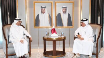 &nbsp;وزير الدولة للشؤون الخارجية يجتمع مع سفير الكويت