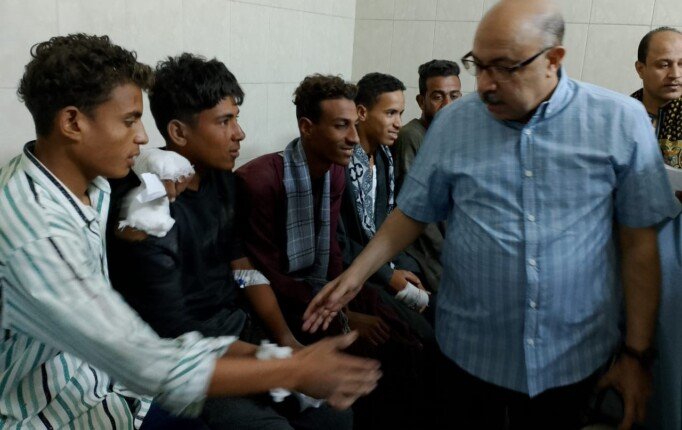 محافظ أسيوط يوجه بتقديم الرعاية الصحية الكاملة لمصابي حادث انقلاب عمال البداري محافظ أسيوط يوجه بتقديم الرعاية الصحية الكاملة لمصابي حادث انقلاب عمال البداري