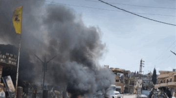 الجيش الإسرائيلي ينشر فيديو لاستهداف سيارتين في ميس الجبل(شاهد الفيديو)