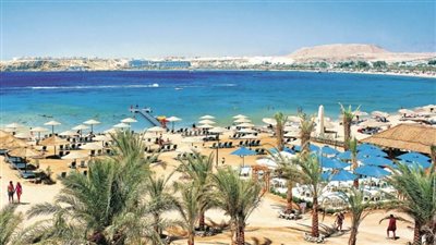 طلبات المستثمرين تجاوزت 200 مليار جنيه.. تفاصيل الإقبال الكثيف في مصر على مخصصات دعم السياحة طلبات المستثمرين تجاوزت 200 مليار جنيه.. تفاصيل الإقبال الكثيف في مصر على مخصصات دعم السياحة