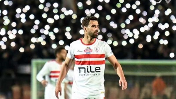 الزمالك يرتدي الزي الأسود أمام المصري الزمالك يرتدي الزي الأسود أمام المصري