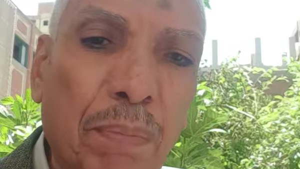 موظف يشعل فيسبوك بفيديو صادم في سوهاج .. حصل إيه؟ موظف يشعل فيسبوك بفيديو صادم في سوهاج .. حصل إيه؟