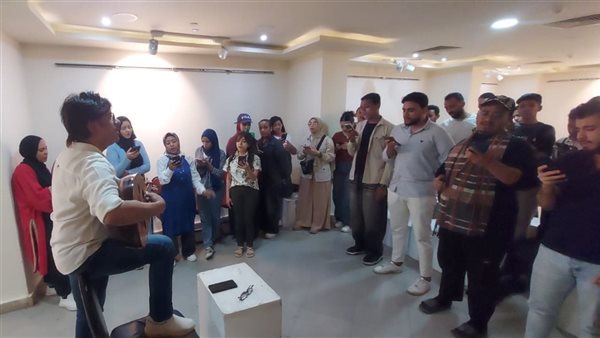 تدريبات على الموسيقى وفن الحكي في “ابدأ حلمك” بقنا تدريبات على الموسيقى وفن الحكي في “ابدأ حلمك” بقنا