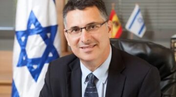 وزير خارجية إسرائيل يحرّض ضد سوريا ويدعو لتدخل دولي بشؤونها ويتهم الادارة السورية باضطهاد الأقليات