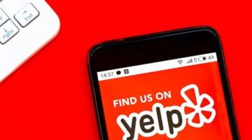 Yelp يطلق مساعدًا ذكيًا للرد على مكالمات المطاعم وحجوزاتها