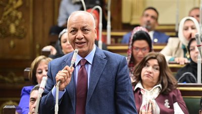 مصطفى بكري مهاجما ترامب بعد تصريحاته بشأن قناة السويس: «هو أنت كنت بتحفر معنا واحنا مش واخدين بالنا» مصطفى بكري مهاجما ترامب بعد تصريحاته بشأن قناة السويس: «هو أنت كنت بتحفر معنا واحنا مش واخدين بالنا»