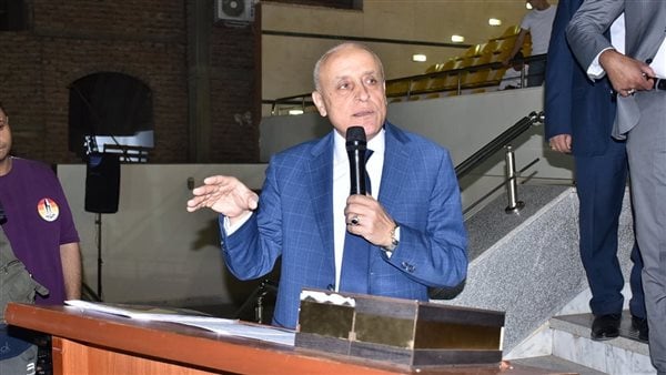 الأقصر تستقبل مليون سائح إضافي: خطة طموحة لرفع الطاقة الفندقية إلى 15 ألف غرفة بحلول 2030 الأقصر تستقبل مليون سائح إضافي: خطة طموحة لرفع الطاقة الفندقية إلى 15 ألف غرفة بحلول 2030