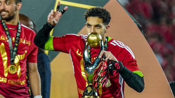 الأهلي يحدد ثنائي الحرس والجونة في حال رحيل شوبير الأهلي يحدد ثنائي الحرس والجونة في حال رحيل شوبير
