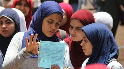 قبل انطلاق ماراثوان امتحانات الثانوية العامة.. تحذير من استخدام الذكاء الاصطناعي فى الغش داخل اللجان قبل انطلاق ماراثوان امتحانات الثانوية العامة.. تحذير من استخدام الذكاء الاصطناعي فى الغش داخل اللجان