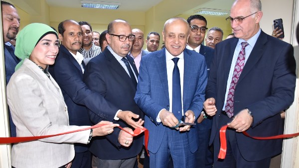 افتتاح حمام السباحة الأوليمبي بالأقصر.. صور افتتاح حمام السباحة الأوليمبي بالأقصر.. صور