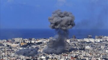 الجيش الإسرائيلي يشن غارة جوية على منطقة مجاورة لقصر الرئاسة بالعاصمة السورية دمشق.. ورسالة تهديد جديدة للشرع