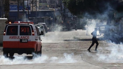 الضفة.. إصابة فلسطينية برصاص الجيش الإسرائيلي في مخيم بلاطة الضفة.. إصابة فلسطينية برصاص الجيش الإسرائيلي في مخيم بلاطة