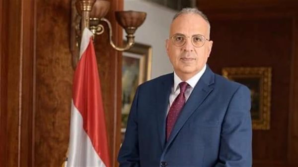 وزير الري يوجه الإدارة المركزية بمتابعة شئون المياه للمناسيب والتصرفات بالشبكة الرئيسية وزير الري يوجه الإدارة المركزية بمتابعة شئون المياه للمناسيب والتصرفات بالشبكة الرئيسية