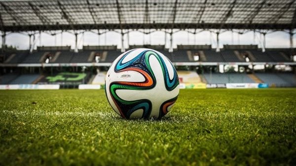 مواعيد مباريات اليوم الجمعة 2-5-2025 والقنوات الناقلة.. مواجهة قوية لمرموش مواعيد مباريات اليوم الجمعة 2-5-2025 والقنوات الناقلة.. مواجهة قوية لمرموش