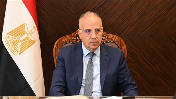 وزير الري يتابع حالة المنظومة المائية وتطهيرات الترع وزير الري يتابع حالة المنظومة المائية وتطهيرات الترع