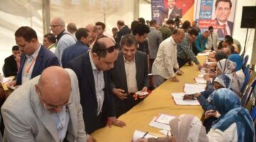 توافد صحفيي المحافظات للمشاركة في العرس الانتخابي.. صور