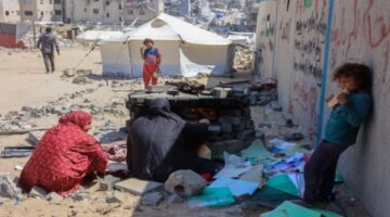 الصليب الأحمر: العمليات الإنسانية في غزة “على وشك الانهيار التام”