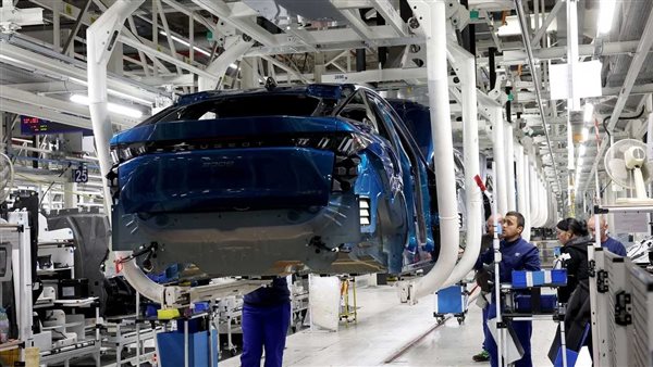 إنتاج المصانع الفرنسية يرتفع للمرة الأولى منذ نحو 3 سنوات في أبريل 2025 إنتاج المصانع الفرنسية يرتفع للمرة الأولى منذ نحو 3 سنوات في أبريل 2025