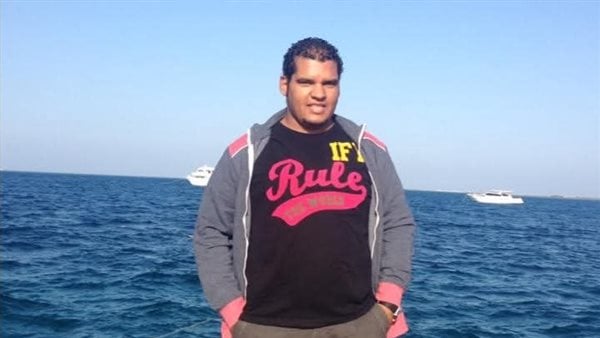 بعد 5 أشهر من رحيل شقيقه.. وفاة طبيب بسكتة قلبية في إسنا بالأقصر بعد 5 أشهر من رحيل شقيقه.. وفاة طبيب بسكتة قلبية في إسنا بالأقصر