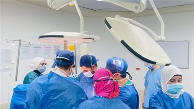 حامل وتعاني من نزيف داخلي حاد.. فريق طبي بجامعة أسيوط ينقذ حياة سيدة حامل وتعاني من نزيف داخلي حاد.. فريق طبي بجامعة أسيوط ينقذ حياة سيدة