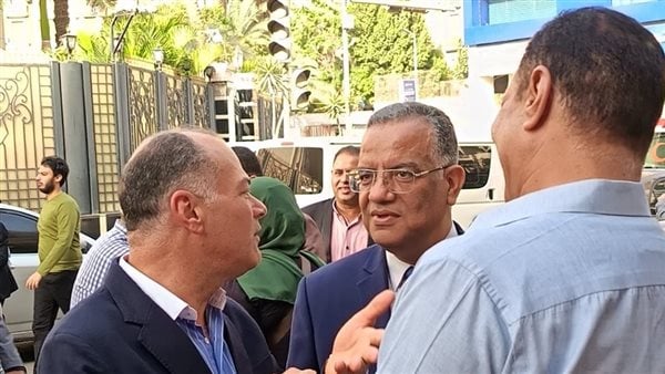 لميس الحديدي وميري والديهي ومسلم يدلون بأصواتهم في انتخابات نقابة الصحفيين| صور لميس الحديدي وميري والديهي ومسلم يدلون بأصواتهم في انتخابات نقابة الصحفيين| صور